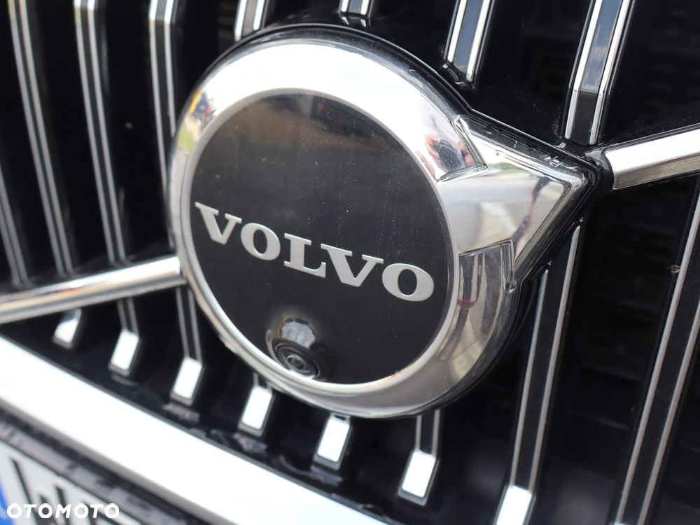 Volvo XC 60 T8 Plug-In Hybrid AWD Ultimate Bright - 23