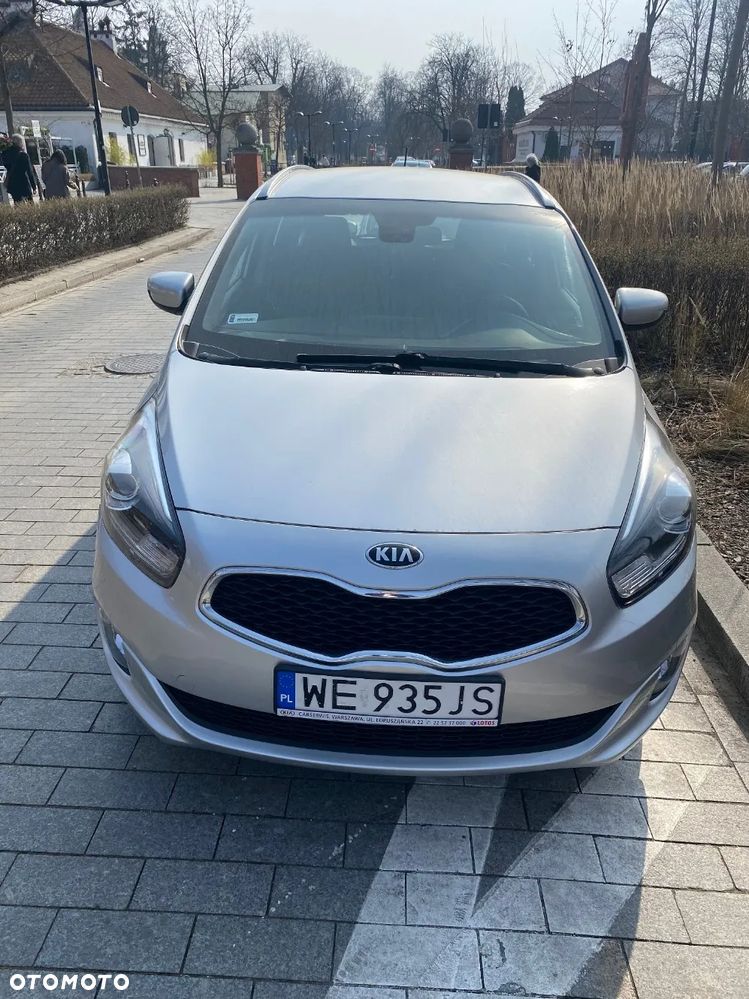 Kia Carens 1.6 GDI M - 16