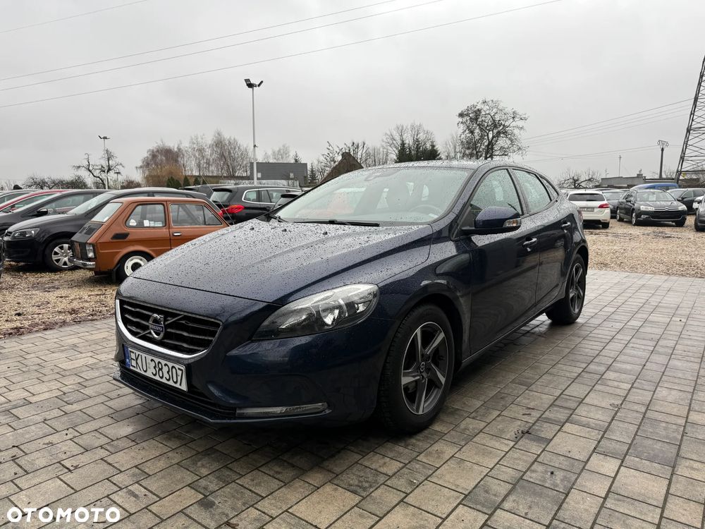 Volvo V40 D2 Kinetic - 8