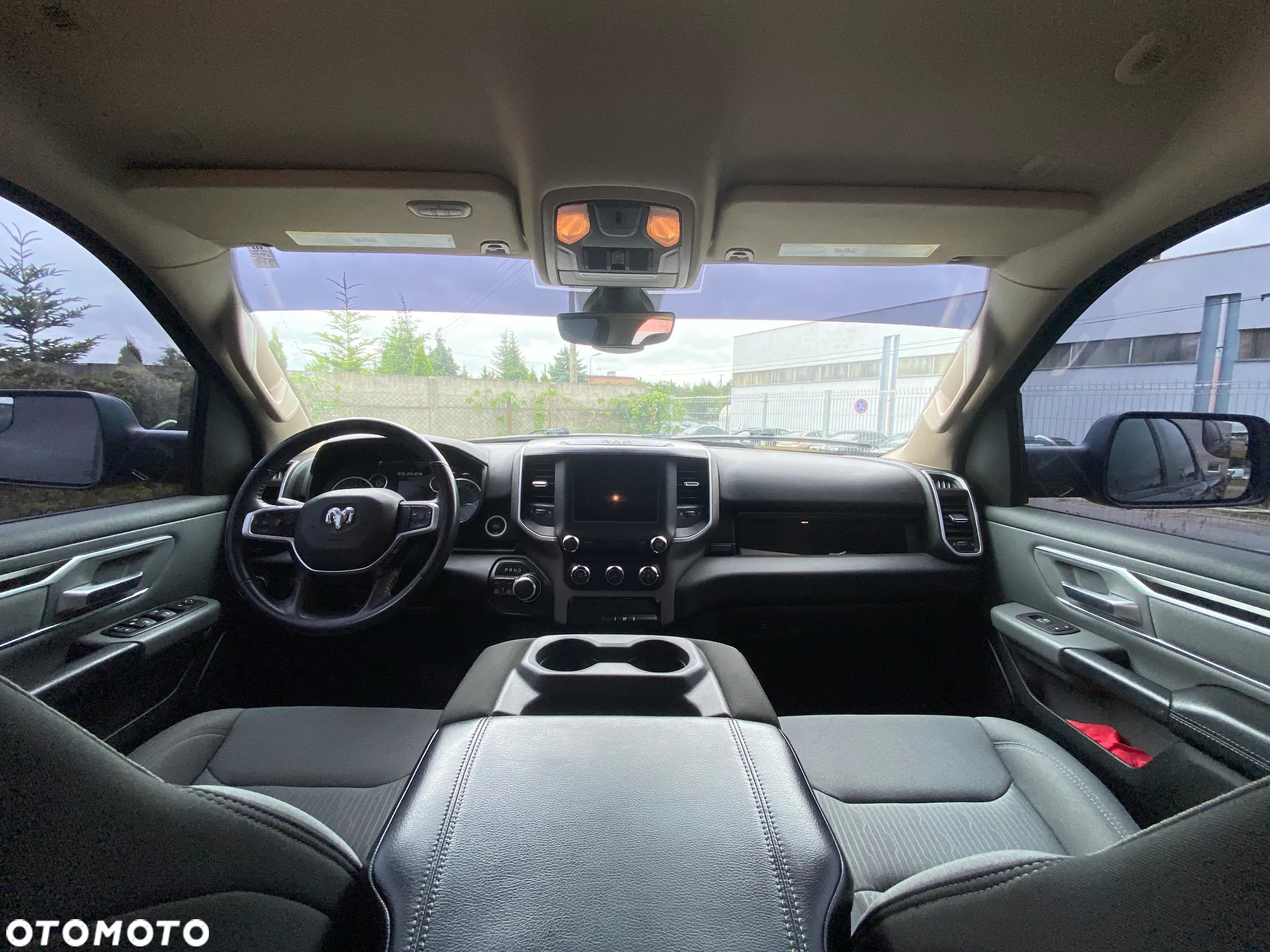 Dodge RAM 1500 5.7 4x4 - 5