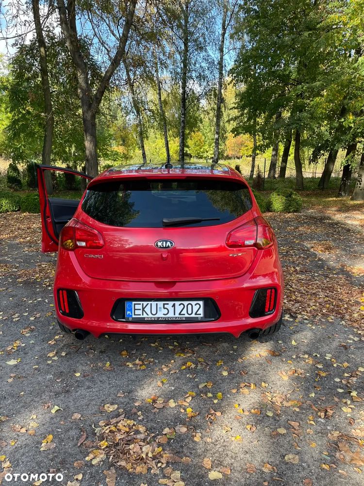 Kia Ceed - 9