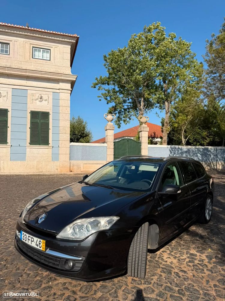 Renault Laguna Break 2.0 dCi Dynamique S - 17