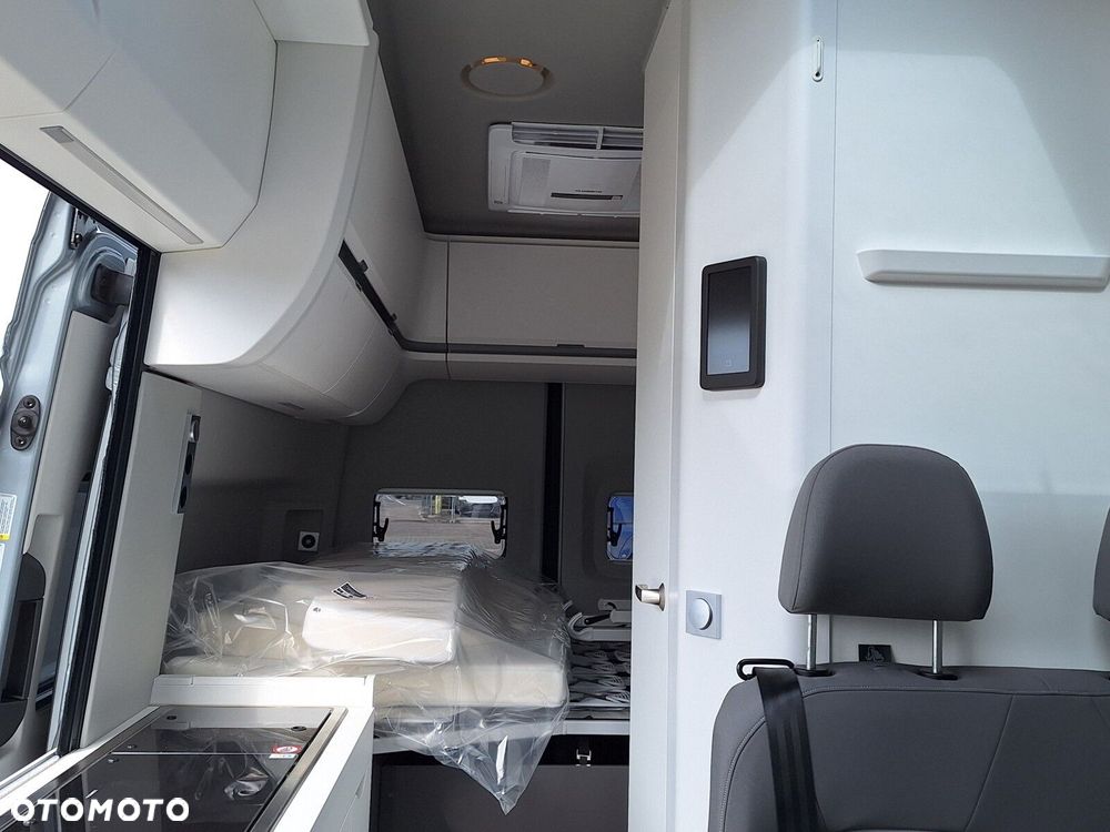 Volkswagen Crafter - 16