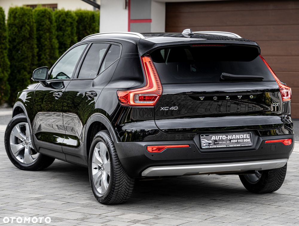 Volvo XC 40 D3 Momentum Pro - 3