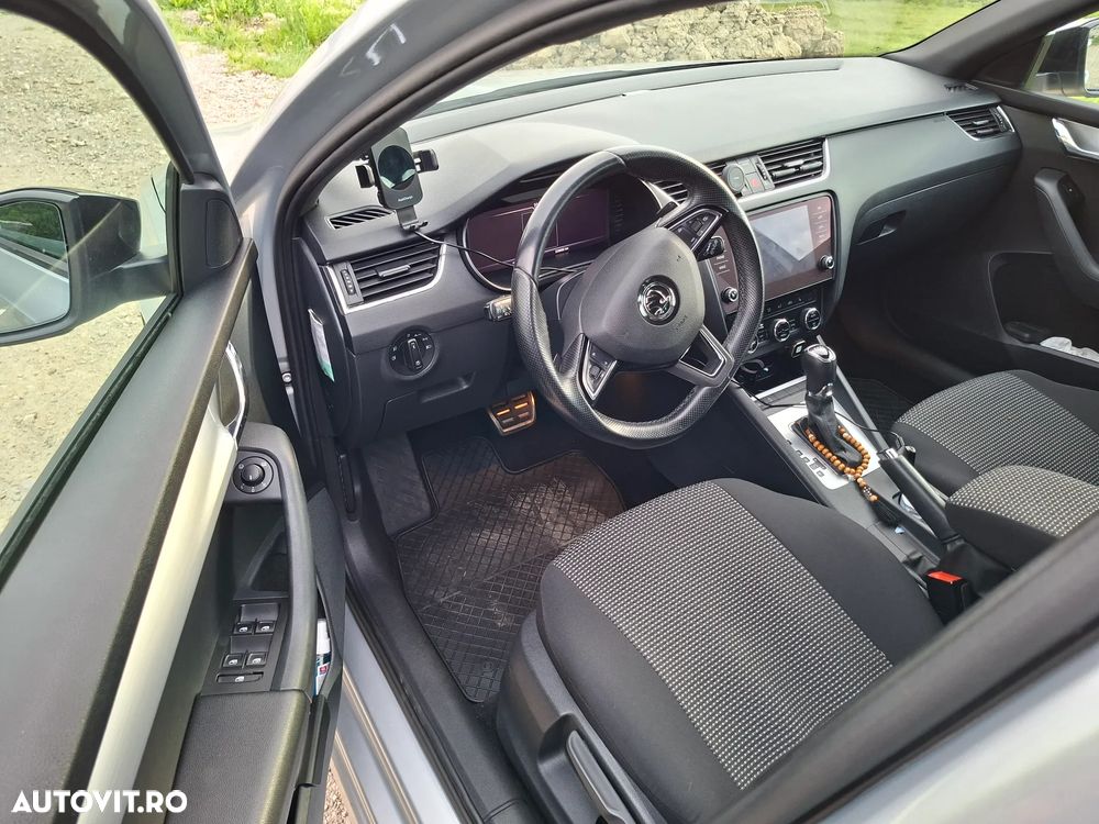 Skoda Octavia 1.6 TDI DSG Premium Edition - 6