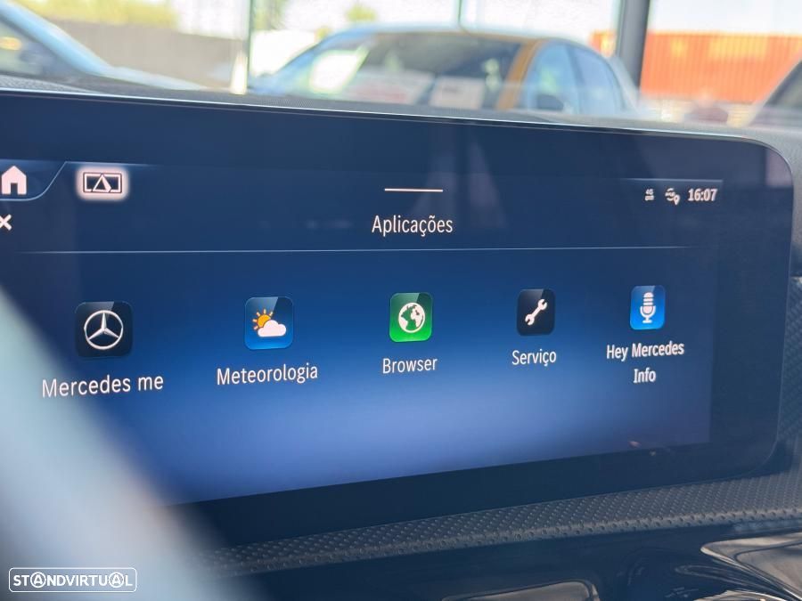 Mercedes-Benz A 250 e - 32