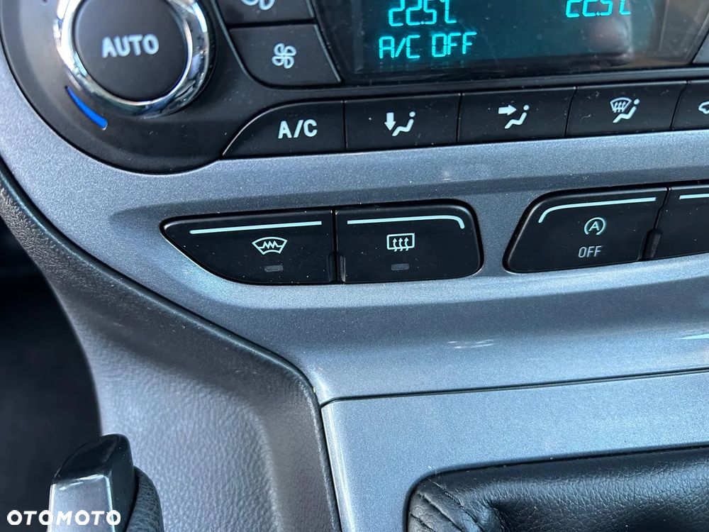 Ford Focus 1.6 EcoBoost Start-Stopp-System Titanium - 22