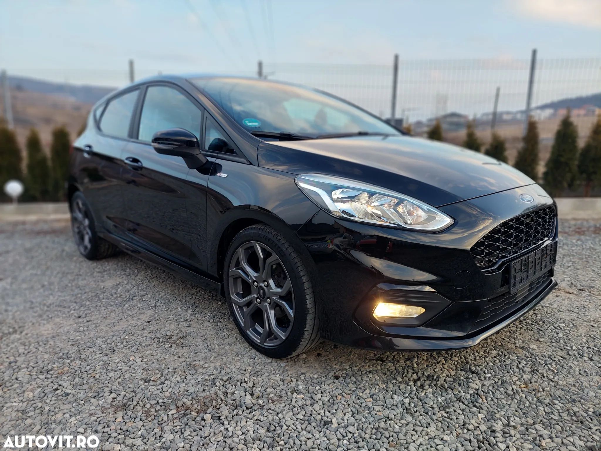 Ford Fiesta 1.0 EcoBoost S&S ST-LINE - 1