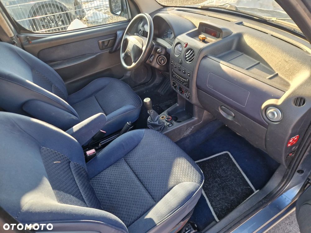 Citroën Berlingo - 8