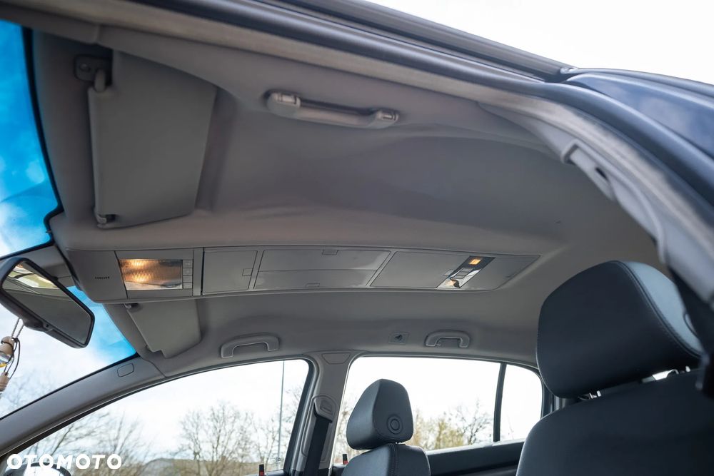 Opel Signum 1.9 CDTI Automatik Cosmo - 36