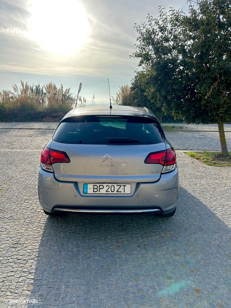 Citroën C4 PureTech 110 Selection - 4