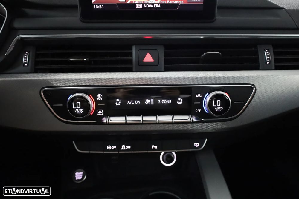 Audi A4 2.0 TDI S-line S tronic - 16