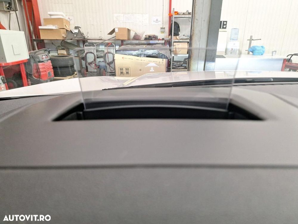 Ford Kuga 1.6 EcoBoost 2x4 Titanium - 7