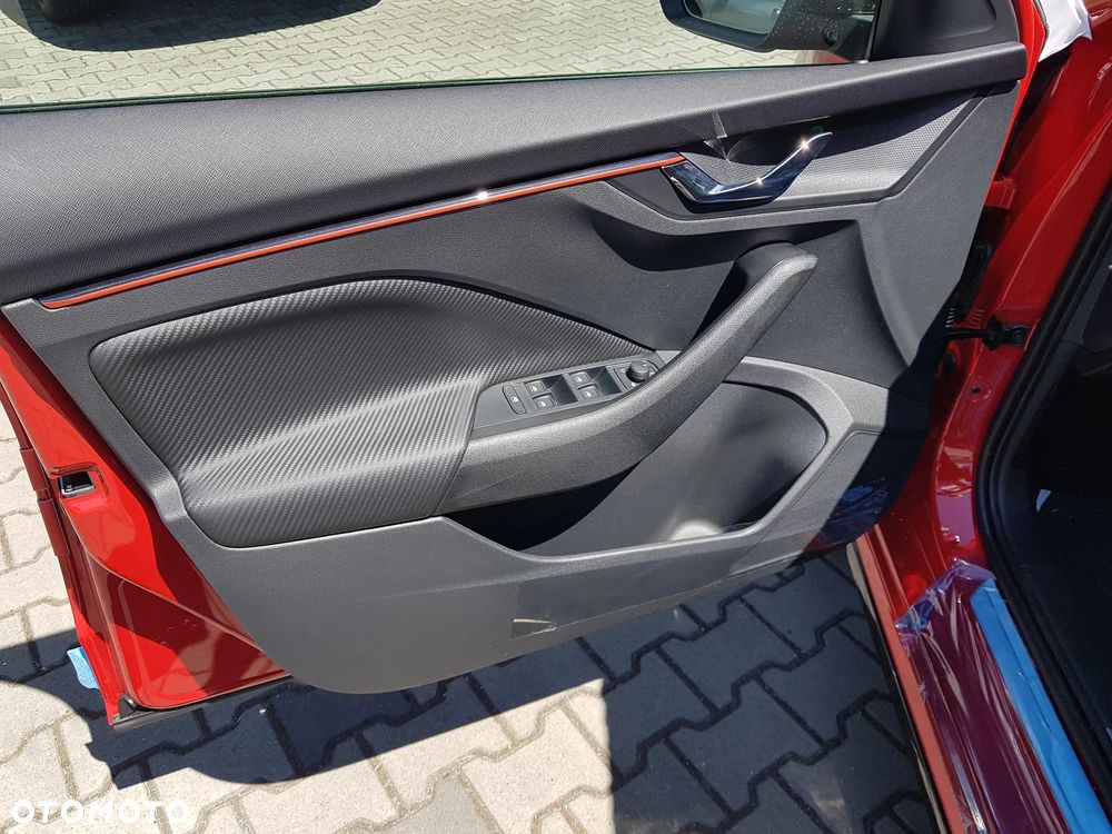 Skoda Kamiq 1.0 TSI Monte Carlo DSG - 9