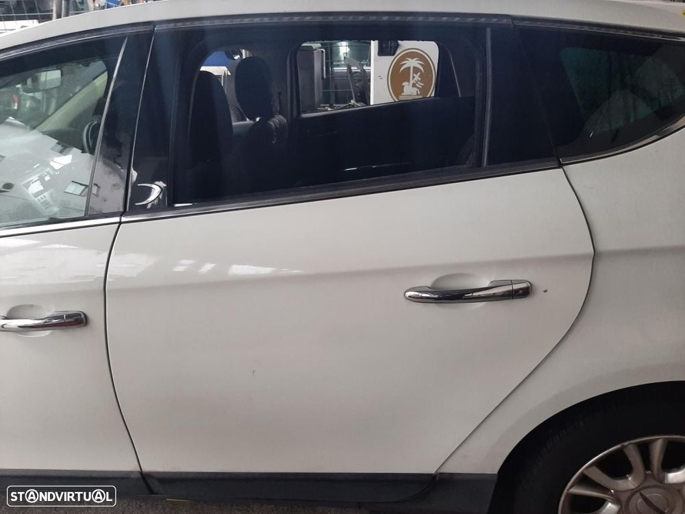 PORTA TRASEIRA ESQUERDA LANCIA DELTA 181 - 1