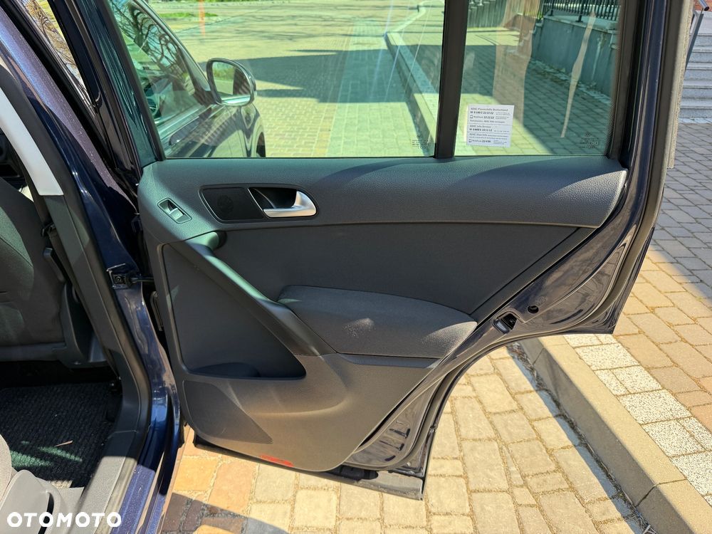 Volkswagen Tiguan 2.0 TSI 4Motion DSG Sport & Style - 28