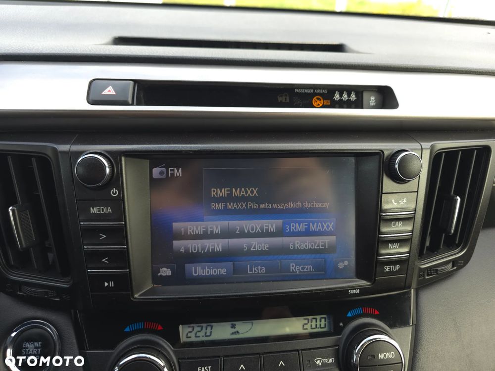 Toyota RAV4 2.0 Premium - 25