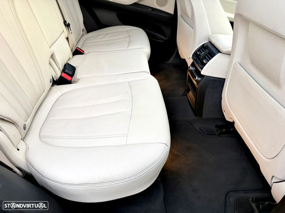 BMW X5 25 d sDrive Comfort 7L - 27