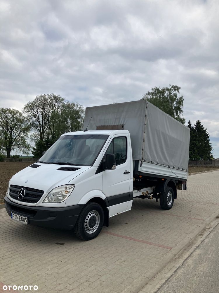 Mercedes-Benz Sprinter - 1