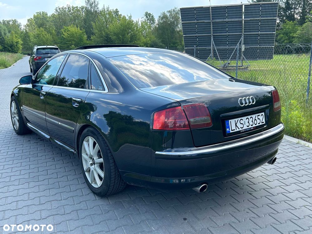 Audi A8 - 2