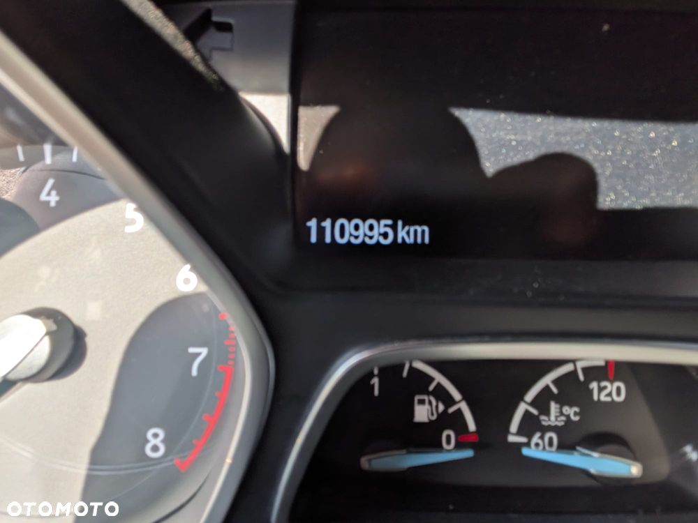 Ford Kuga 1.5 EcoBoost 4x4 Titanium - 29