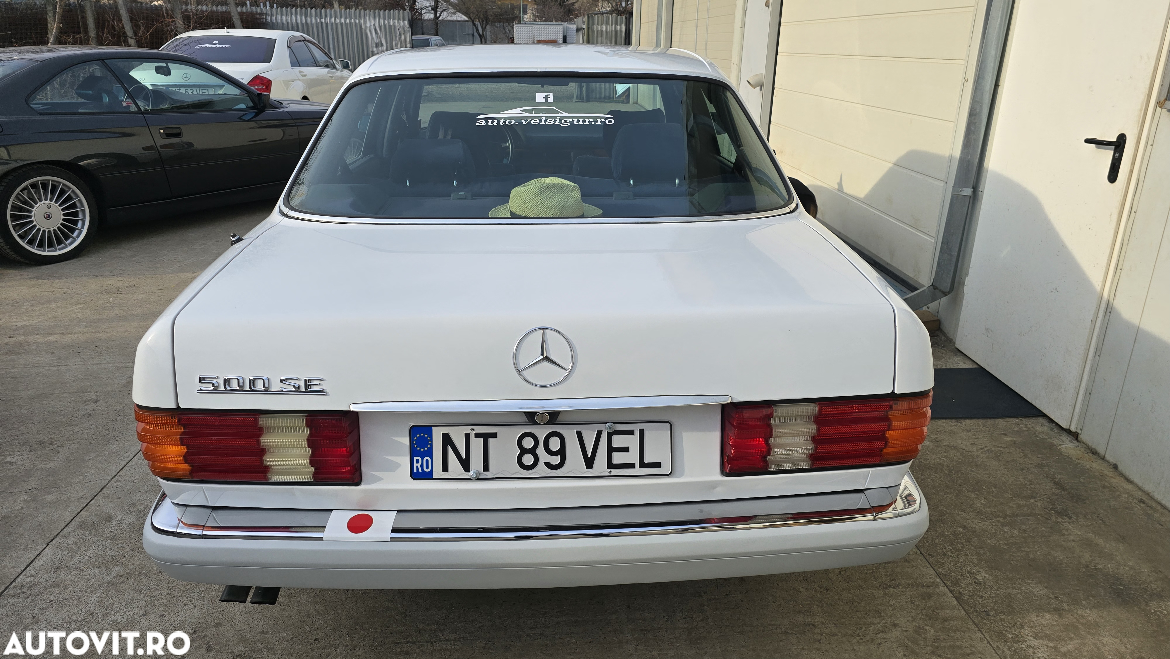 Mercedes-Benz W126 - 28