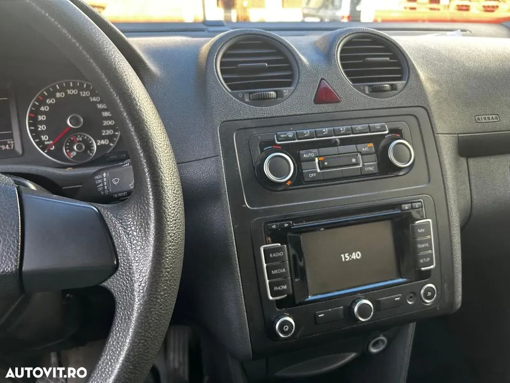 Volkswagen caddy maxi - 4