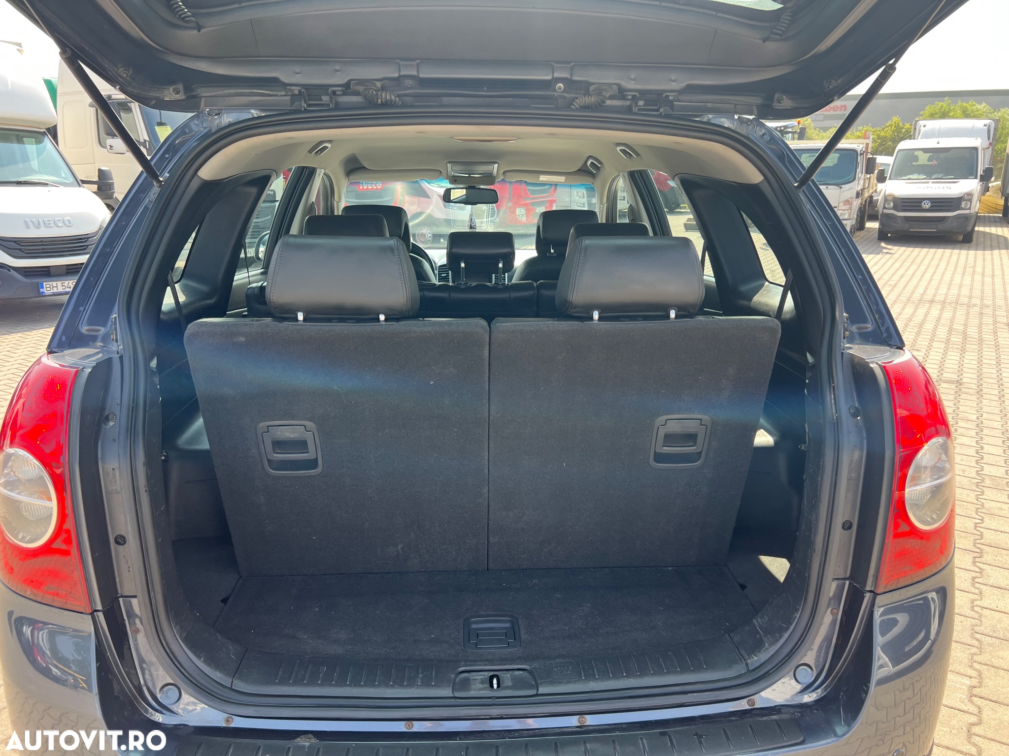 Chevrolet Captiva 2.0 4WD 7 Sitzer Automatik LT - 9