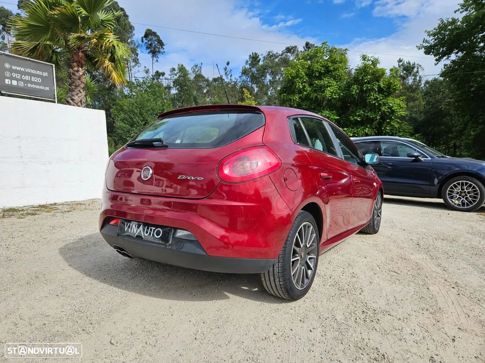 Fiat Bravo 1.4 T-Jet 16V Sport R - 2