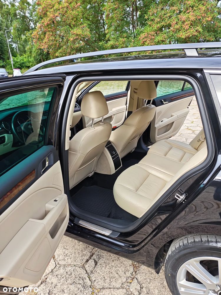 Skoda Superb 2.0 TDI Elegance - 17