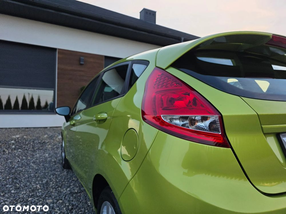 Ford Fiesta 1.25 Trend - 15