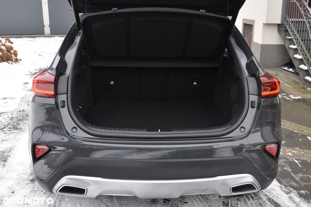 Kia XCeed 1.5 T-GDI OPF DCT7 (48V Mild Hybrid) SPIRIT - 10