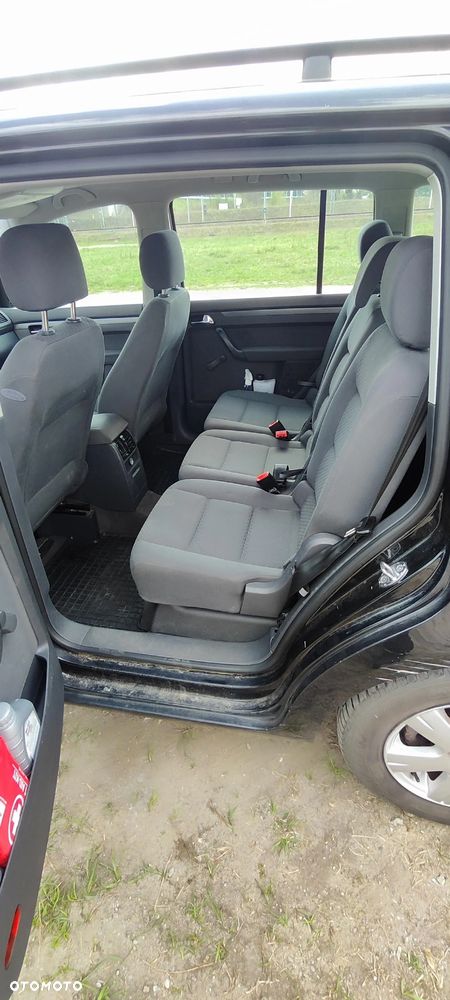 Volkswagen Touran 1.6 - 12