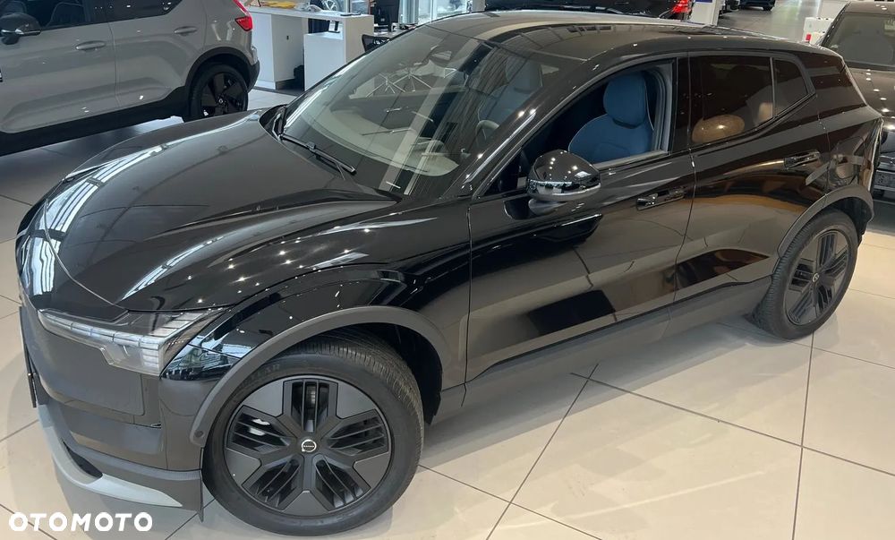 Volvo EX30 Twin Motor Performance AWD Ultra - 14