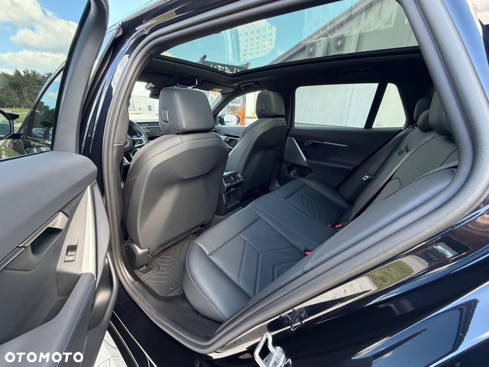 BMW Seria 5 520d xDrive mHEV - 22