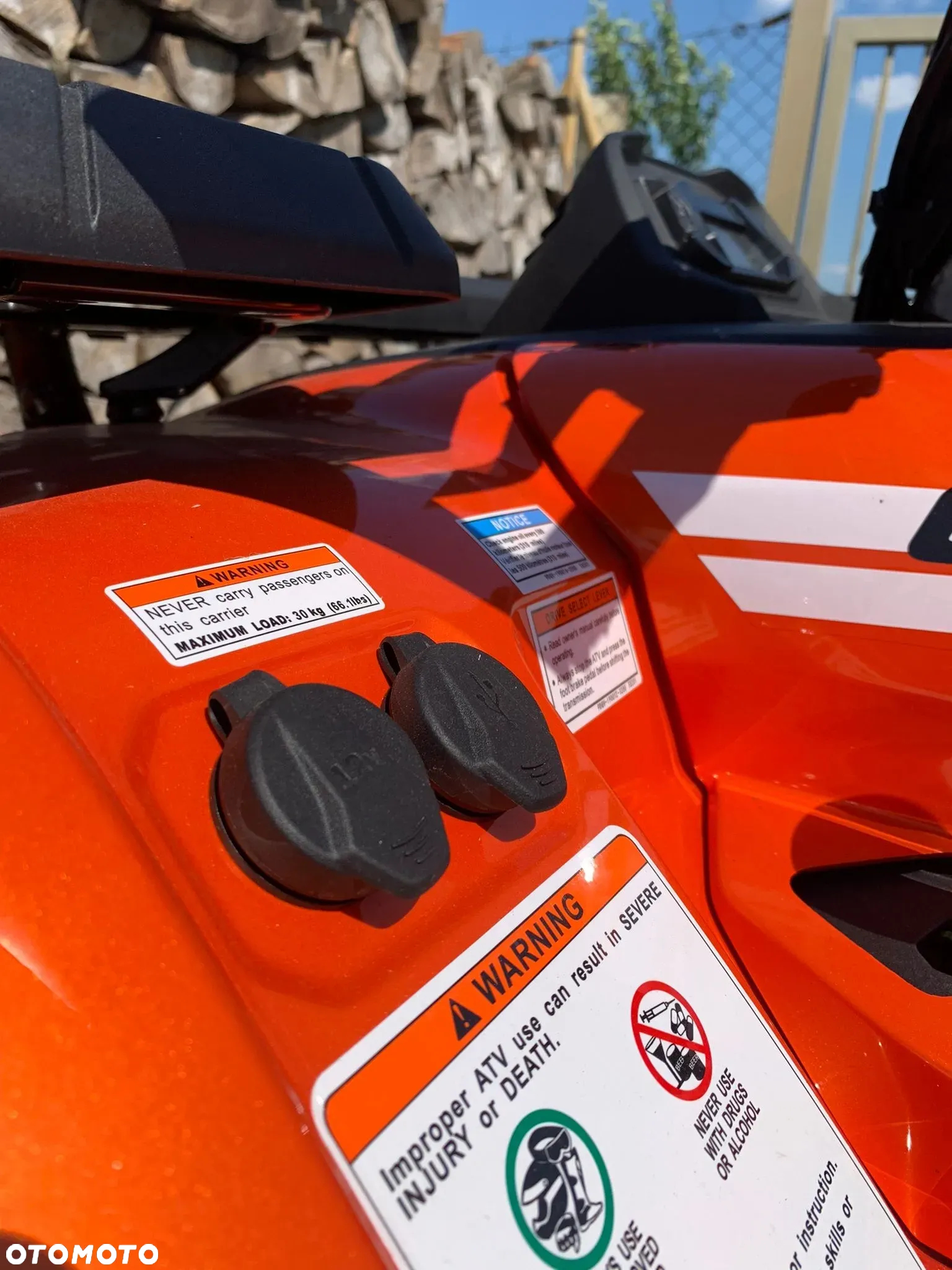 CFMoto CForce - 10
