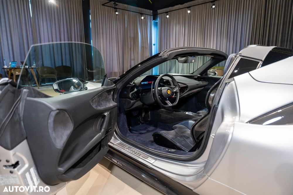 Ferrari SF90 Stradale - 13