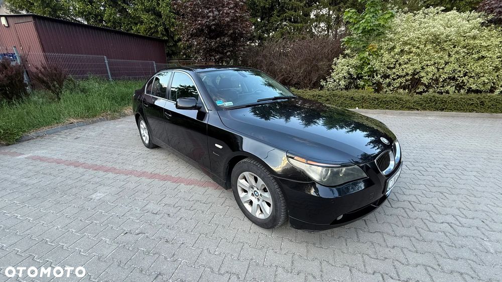 BMW Seria 5 525d - 13