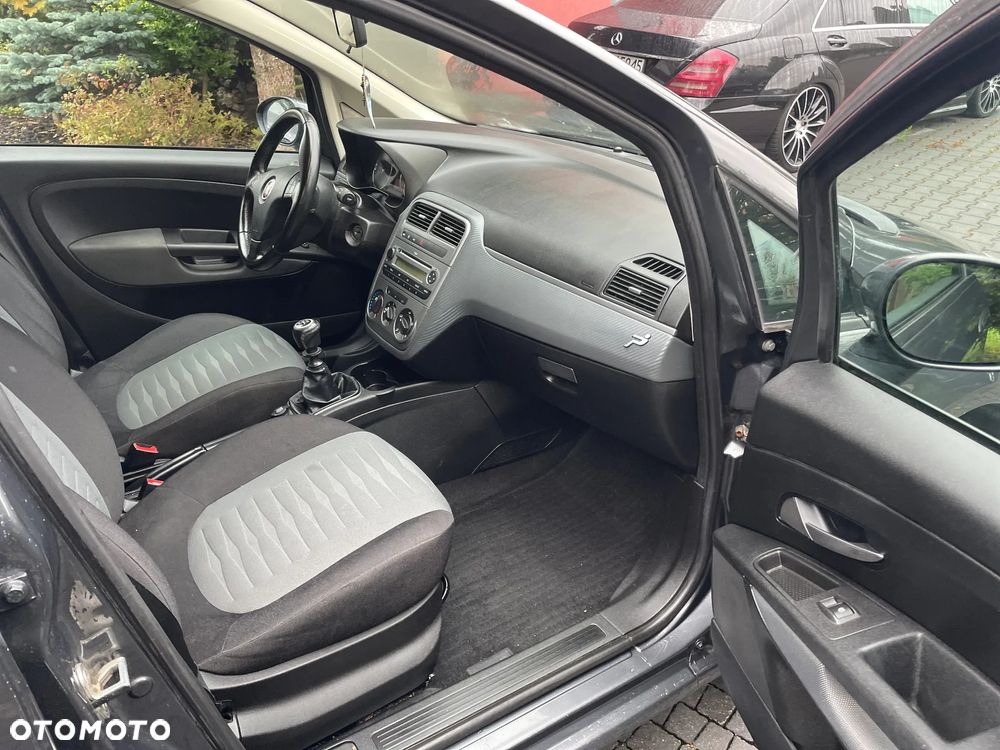 Fiat Grande Punto 1.4 8V Dynamic - 16