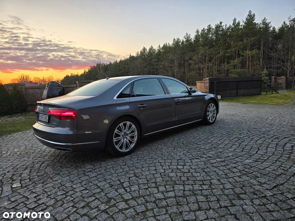 Audi A8 4.2 TDI DPF (clean diesel) quattro tiptronic Lang - 6