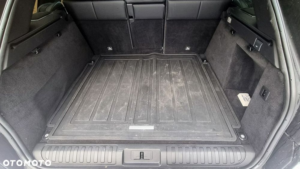Land Rover Range Rover Sport - 26