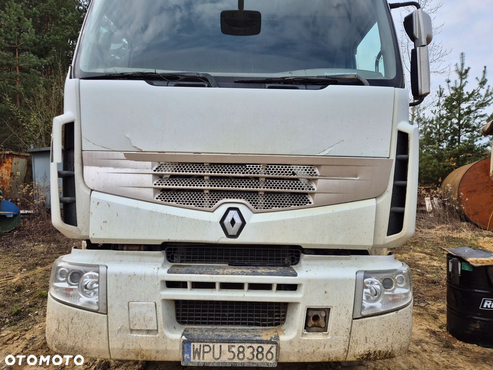 Renault Premium - 2