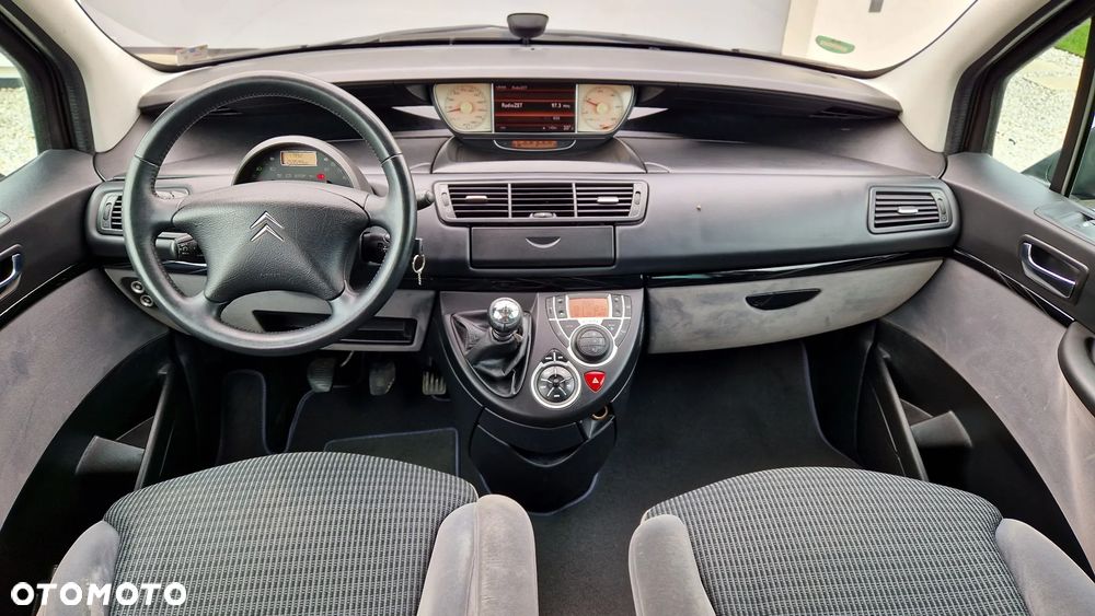 Citroën C8 2.0 HDi Exclusive - 6