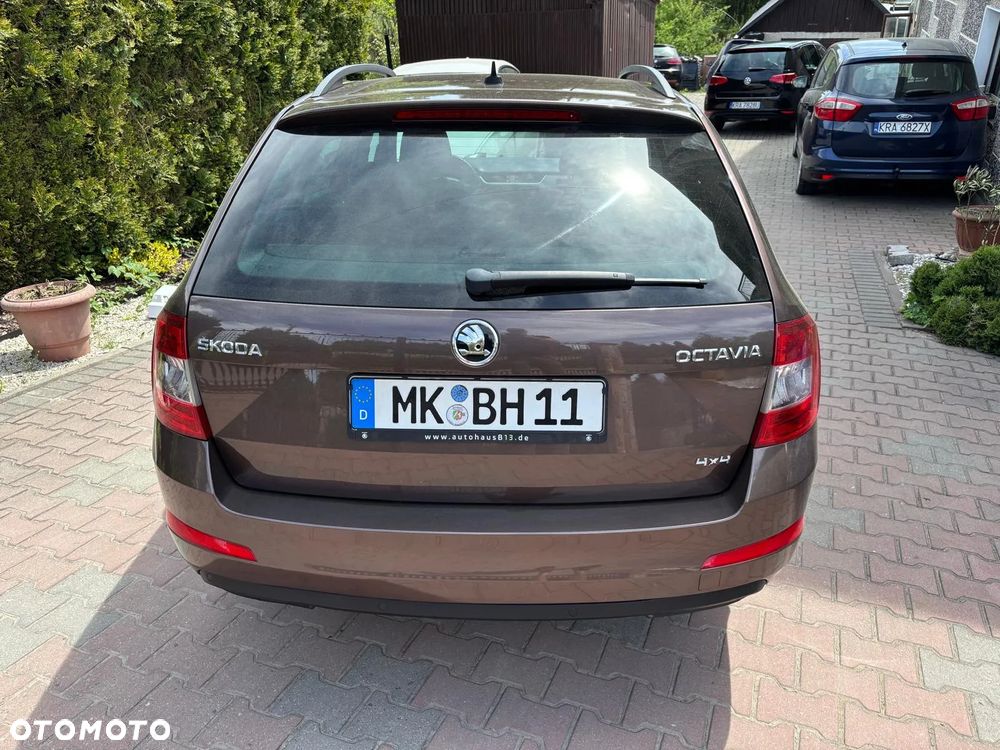 Skoda Octavia 2.0 TDI (Green tec) 4x4 Ambition - 11
