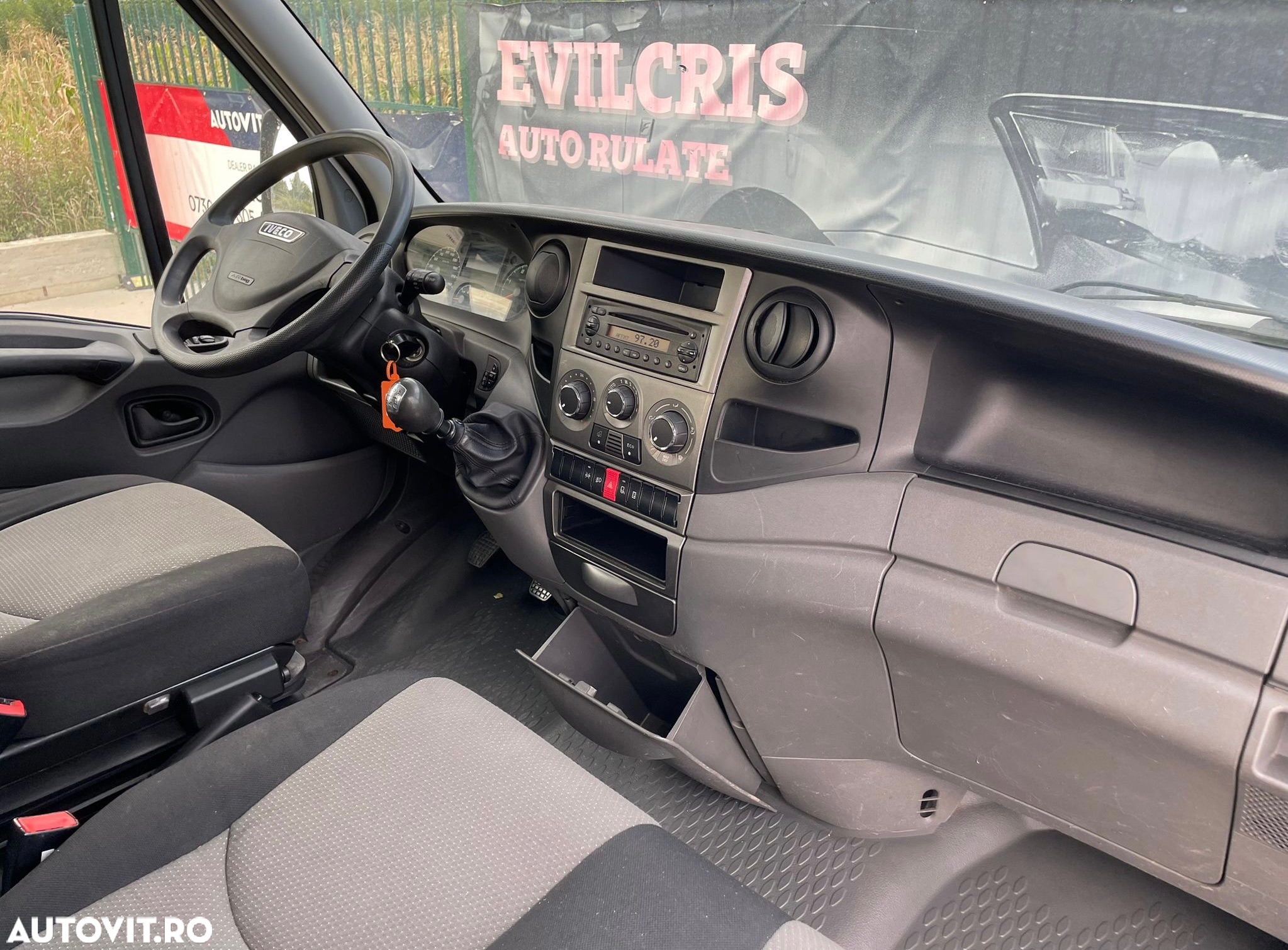 Iveco Daily 35S13 Platforma 4.2 m - 21