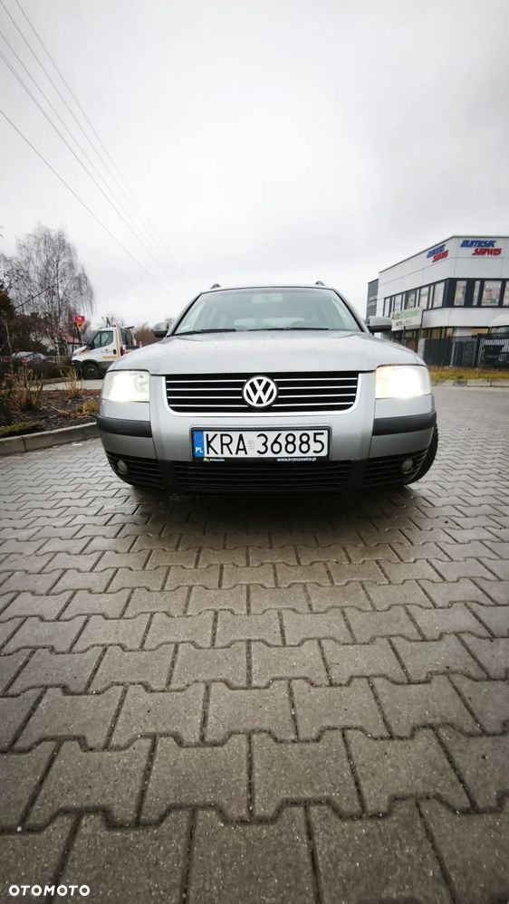 Volkswagen Passat 1.9 TDI Comfortline - 2