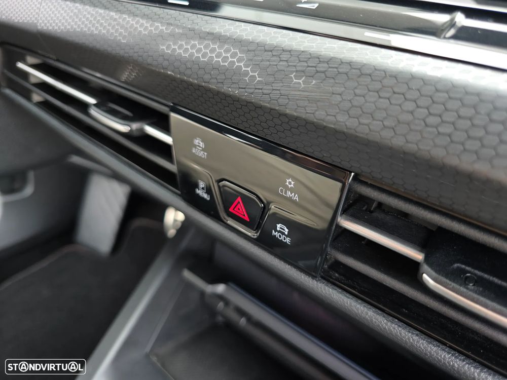 VW Golf 2.0 TSI GTI DSG - 30