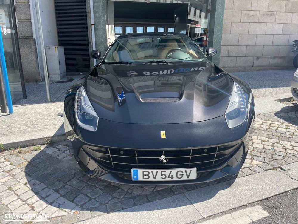 Ferrari F12 Berlinetta Hele - 12