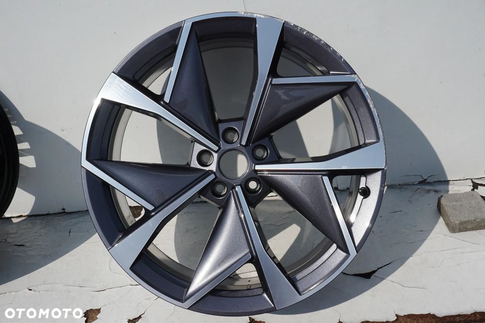 Skoda 5x112 21 9J et42 5LA601025AK FV Enyaq