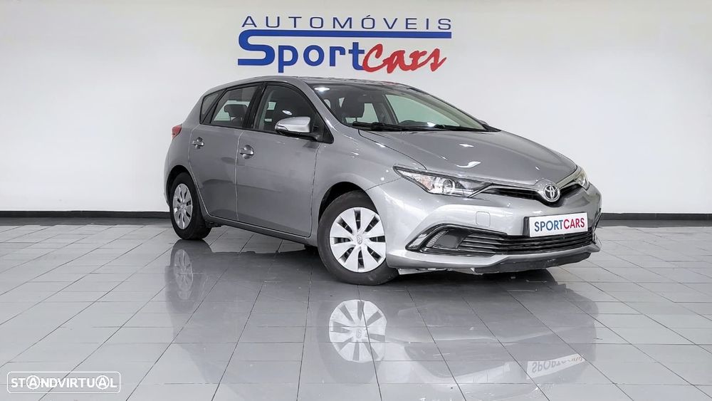 Toyota Auris 1.4 D-4D ACtive - 3